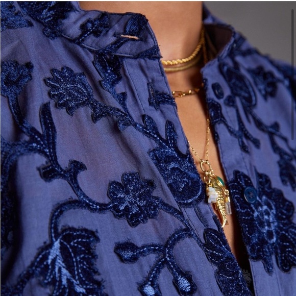 Anthropologie Pilcro Blue Velvet Floral Applique Button Up Extra Small - Picture 2 of 7